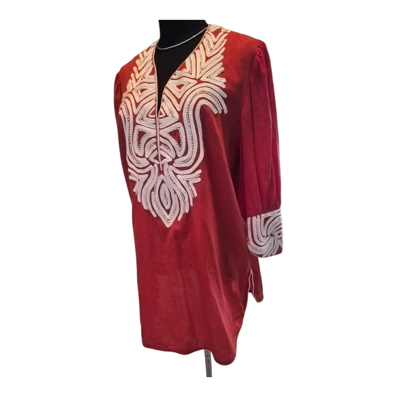 Elegant Red Embroidered Long Sleeve Dress - Picture 2 of 6